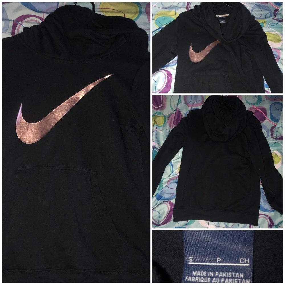 BLACK NIKE HOODIE